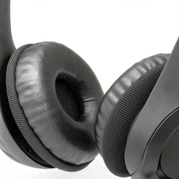 headphones connect