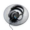 headphones connect
