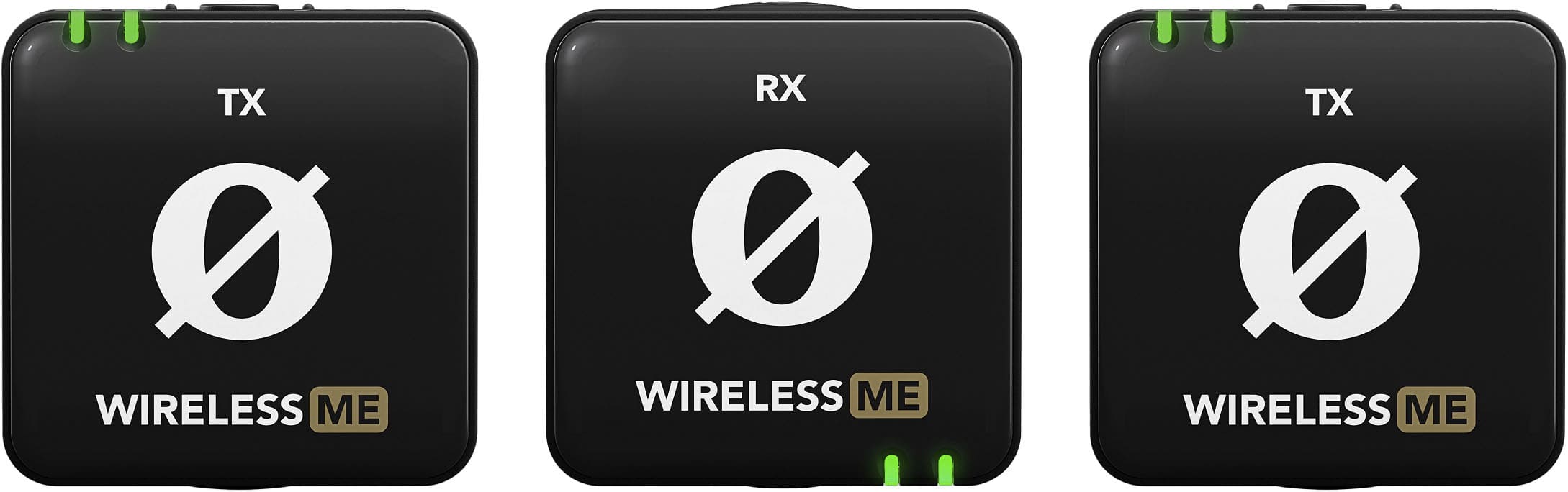 Rode Wireless ME microphone clipped on a shirt for video recording