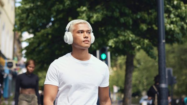 JBL Live 770NC Wireless Headphones Noise Cancelling-13
